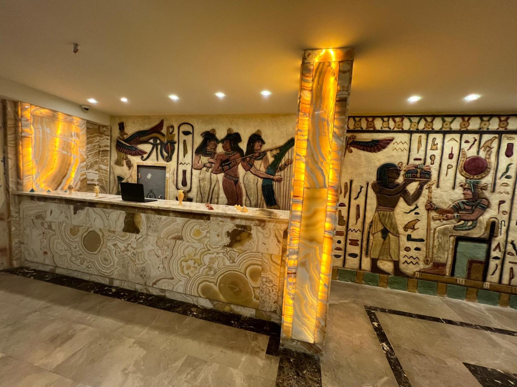 King Pyramids View Hotel Kafrat al Jabal Экстерьер фото